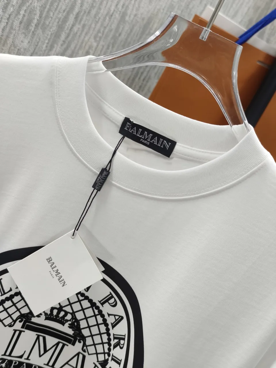 🌈🌈Higher version BALMAN/Balman spring and summer New Arrival printed short-sleeved [Customized 32-count pure cotton top-quality fabric, soft to the touch, 100% pure cotton exclusive shipment, custom-dyed vulcanized black dust-free fabric] Matching G Solona thread, fabric thread custom-dyed in the same vat, no color difference, no deformation Logo logo exquisitely upgraded, imported thousands of needle precision embroidery technology, three-dimensional and stylish Color: Black White Size: S M L XL XXL No gender distinction, same style for men and women